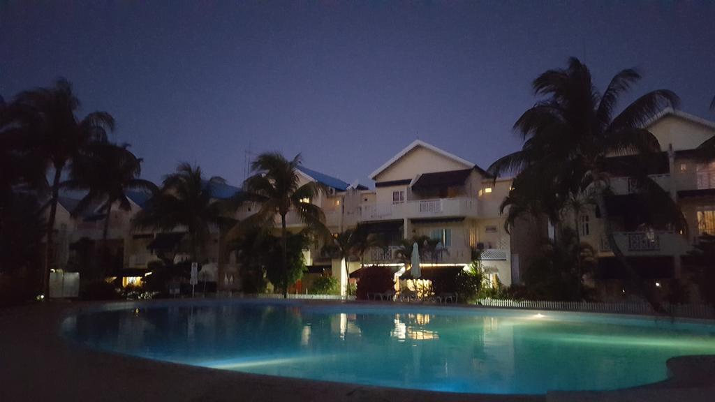 Villa In Le Tamier, 4 Bedrooms, 300M Flic En Flac Beach Zewnętrze zdjęcie