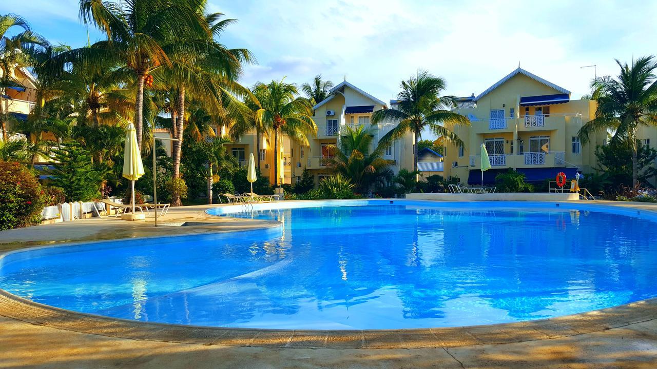 Villa In Le Tamier, 4 Bedrooms, 300M Flic En Flac Beach Zewnętrze zdjęcie