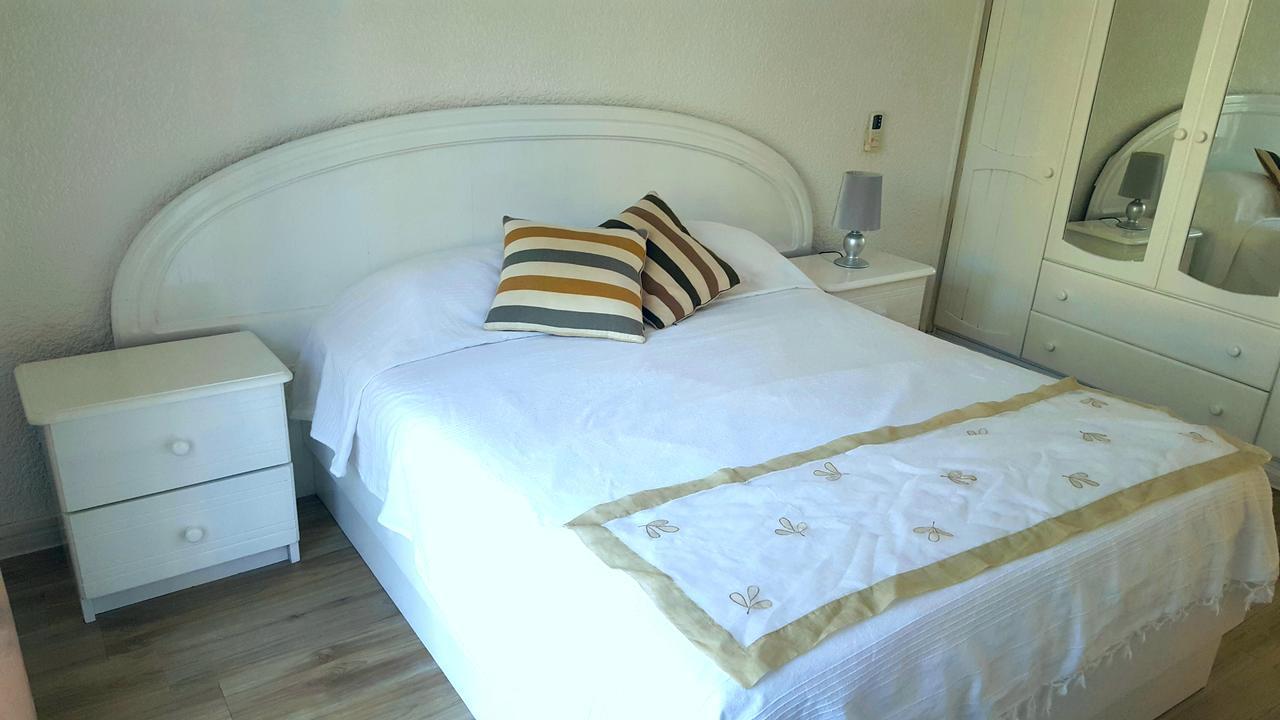 Villa In Le Tamier, 4 Bedrooms, 300M Flic En Flac Beach Zewnętrze zdjęcie